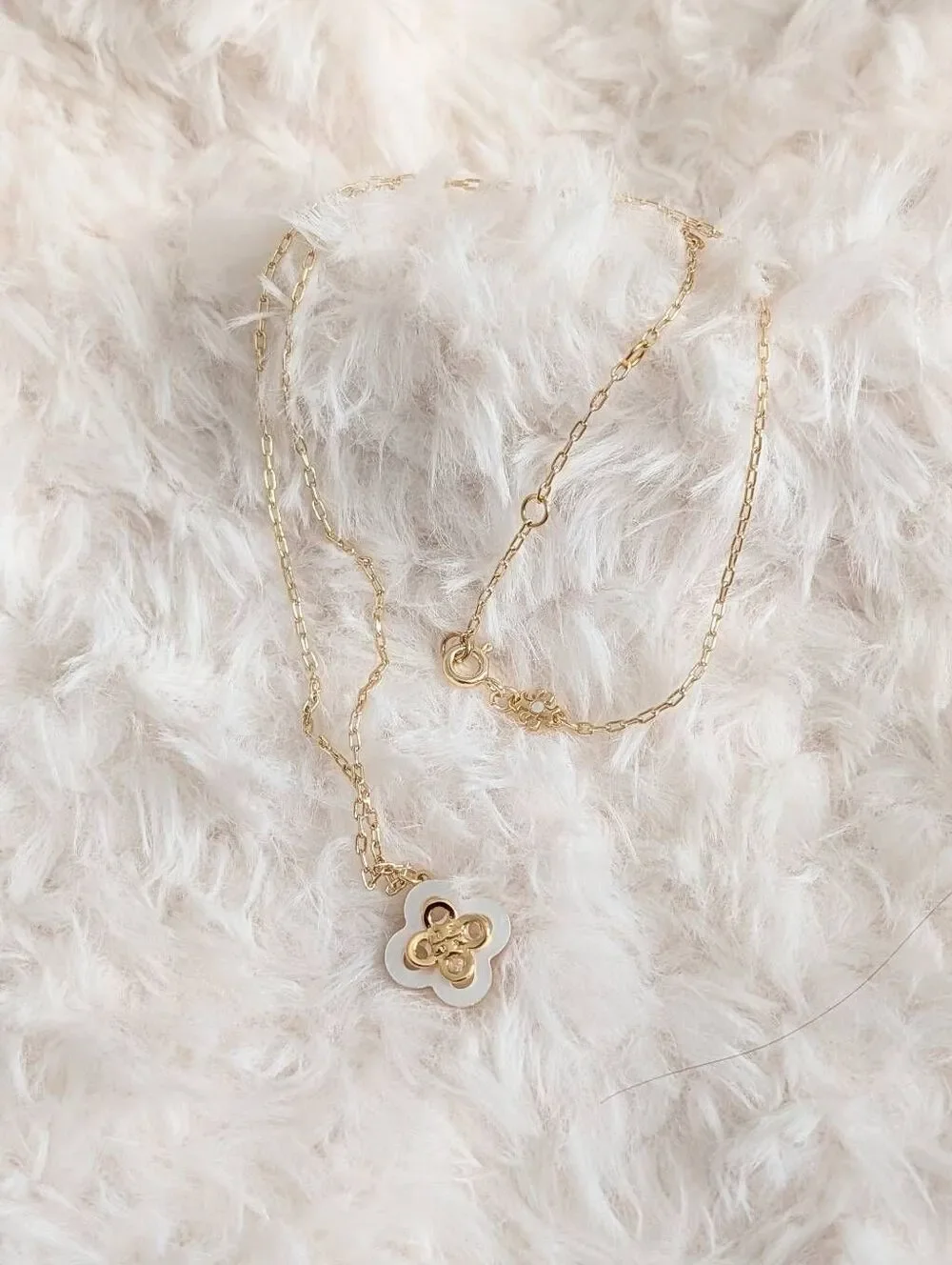 TORY BURCH Kira Stacked Clover Gold Charm Necklace